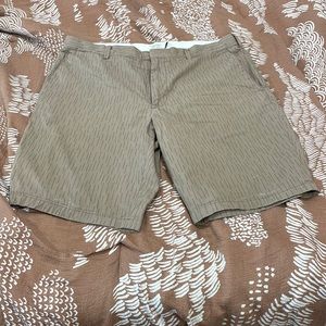 Club Monaco New York shorts